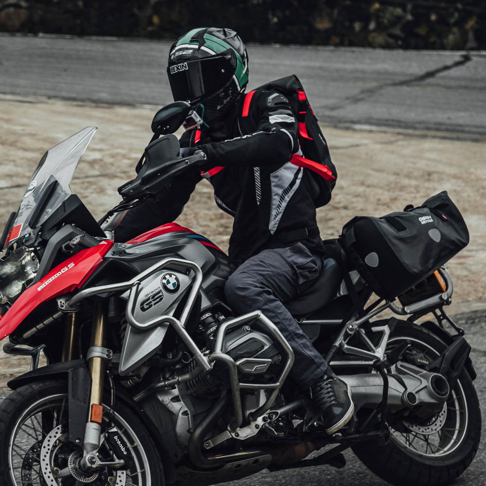 Sacs de moto étanches pour tous les motards